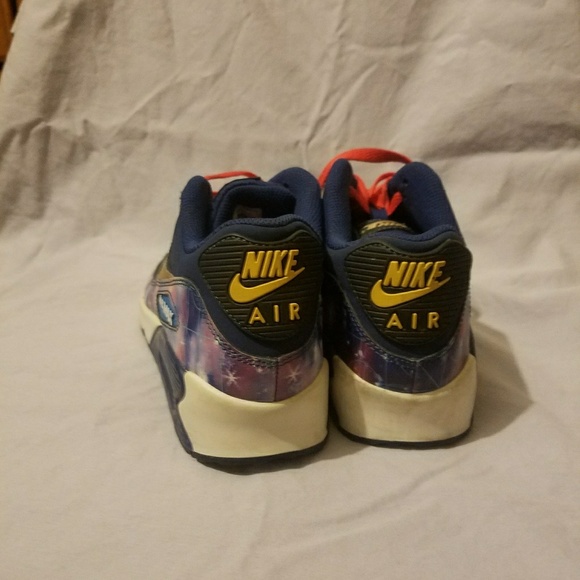 Shoes - Picture 3 of 3